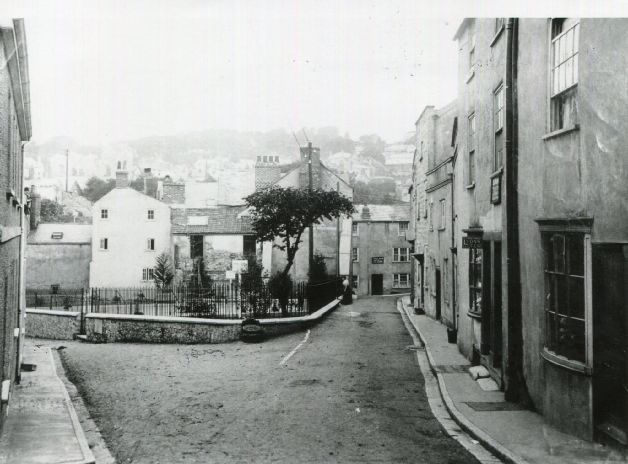 Monmouth House Apartments, Lyme Regis Old Town, Dog Friendly, Parking Exterior photo